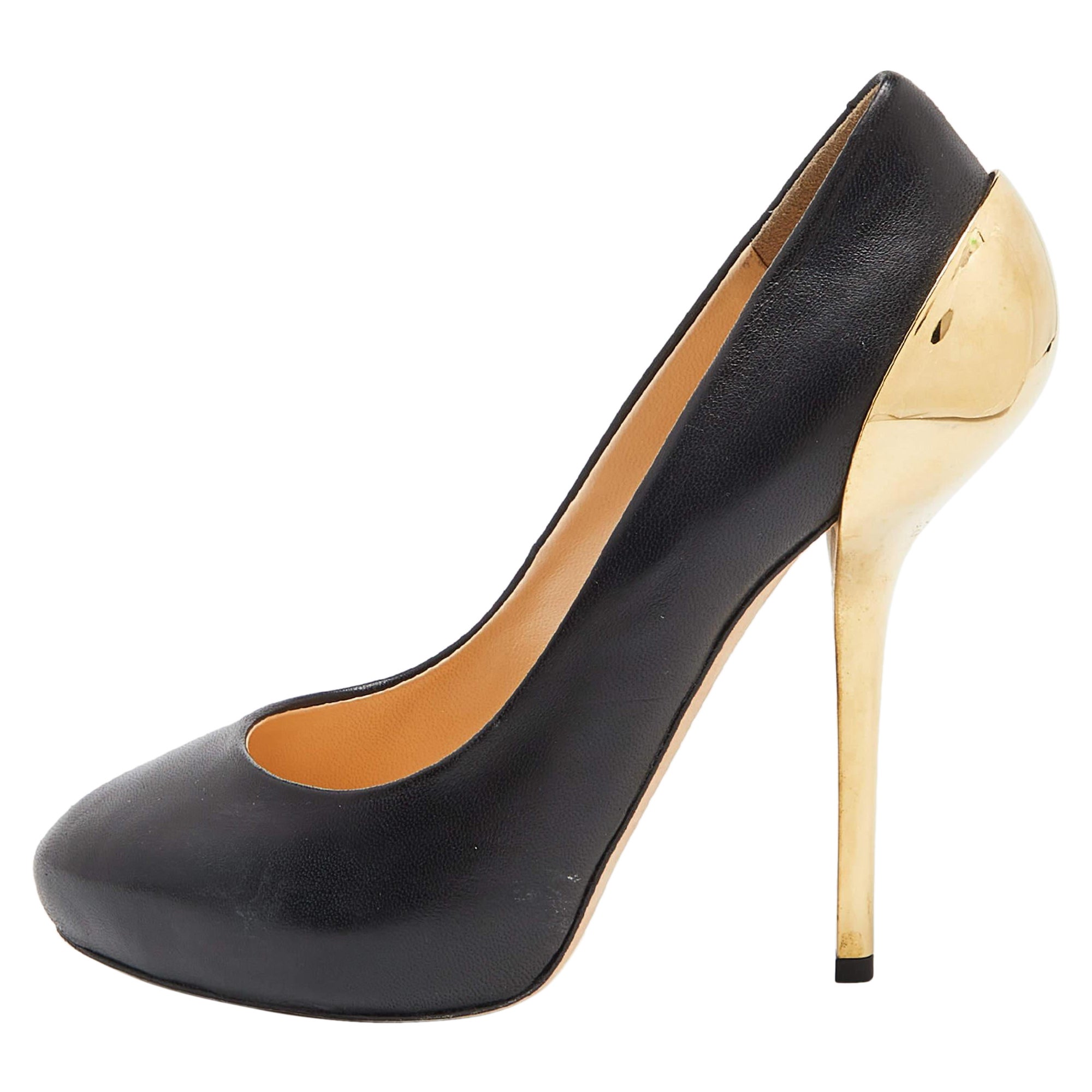 Giuseppe Zanotti Schwarze Leder-Pumps mit runder Zehe Größe 37 im Angebot
