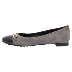 Tod's Grey/Black Suede & Patent Leather Buckle Detail Ballet Flats Size 36.5