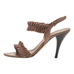 Burberry - Sandali con cinturino alla caviglia con volant in pelle marrone Taglia 39