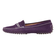 Tod's Lila Wildleder Gommino Penny Slip On Loafers Größe 36