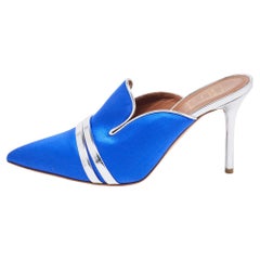 Malone Souliers By Roy Luwolt Mules Hayley in raso e pelle blu/argento Taglia 38