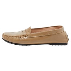 Tod's Beige Penny Loafers aus Lackleder Größe 37,5