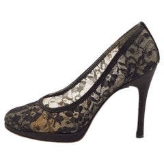 Stuart Weitzman Black Lace Round Toe Platform Pumps Size 38.5