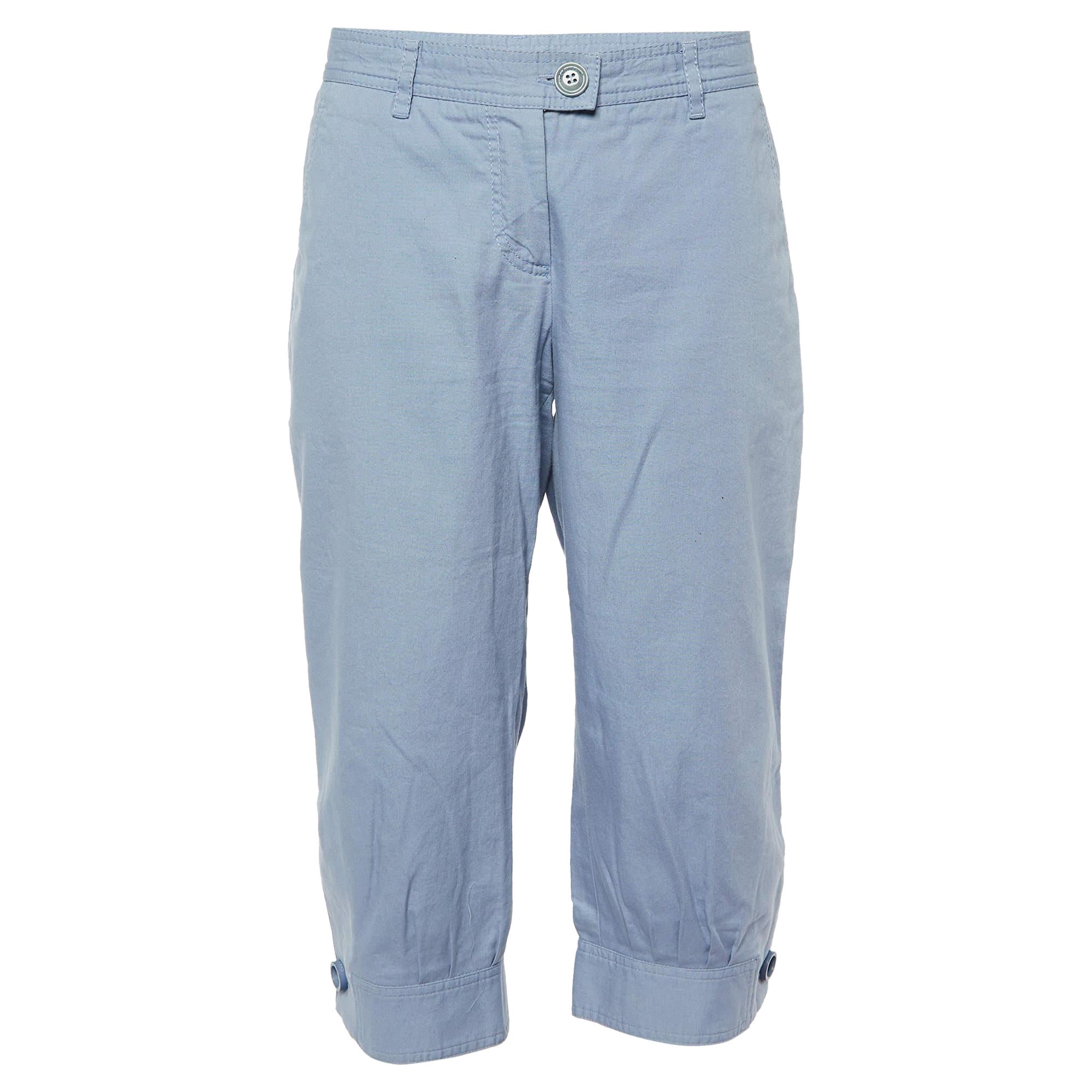 Moschino Cheap and Chic Pantalon Capri en coton bleu ciel M. en vente