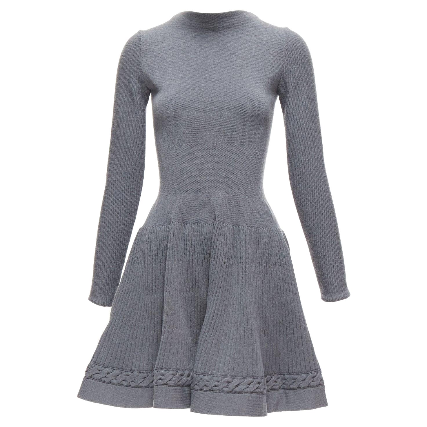 ALAIA Robe trapèze grise en laine vierge avec empiècement en maille, taille FR 38 XS