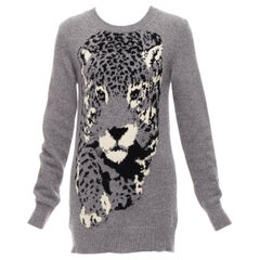 STELLA MCCARTNEY Graues, schwarzes, cremefarbenes, Leoparden-Intarsien-Strickkleid mit Rundhalsausschnitt