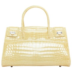 KWANPEN Crest Classic Droplet glossy beige scaled leather turnlock tote bag