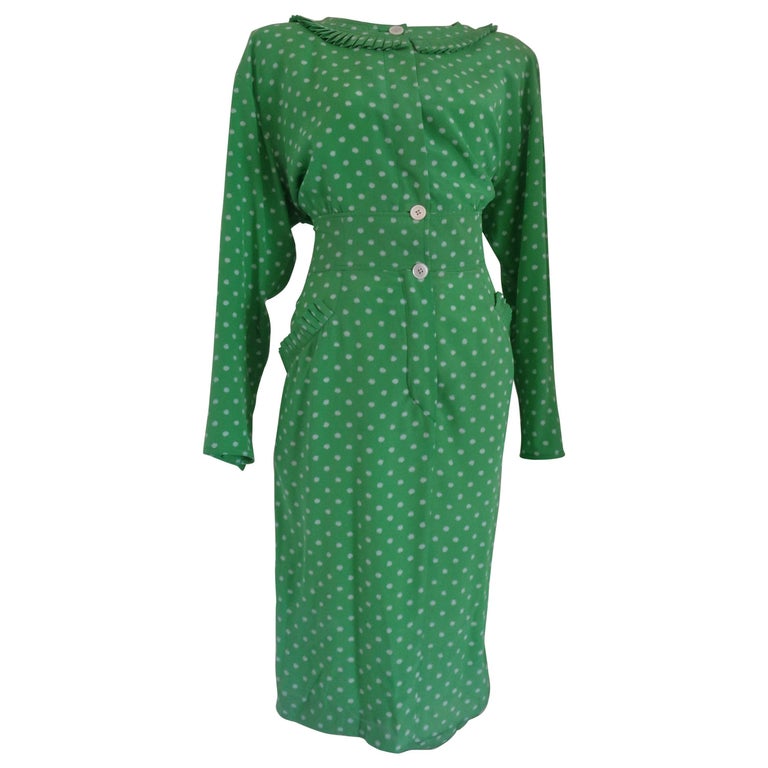 Valentino Miss V Green white pois Dress For Sale at 1stDibs | miss valentino,  valentino miss v dress, green valentino dress