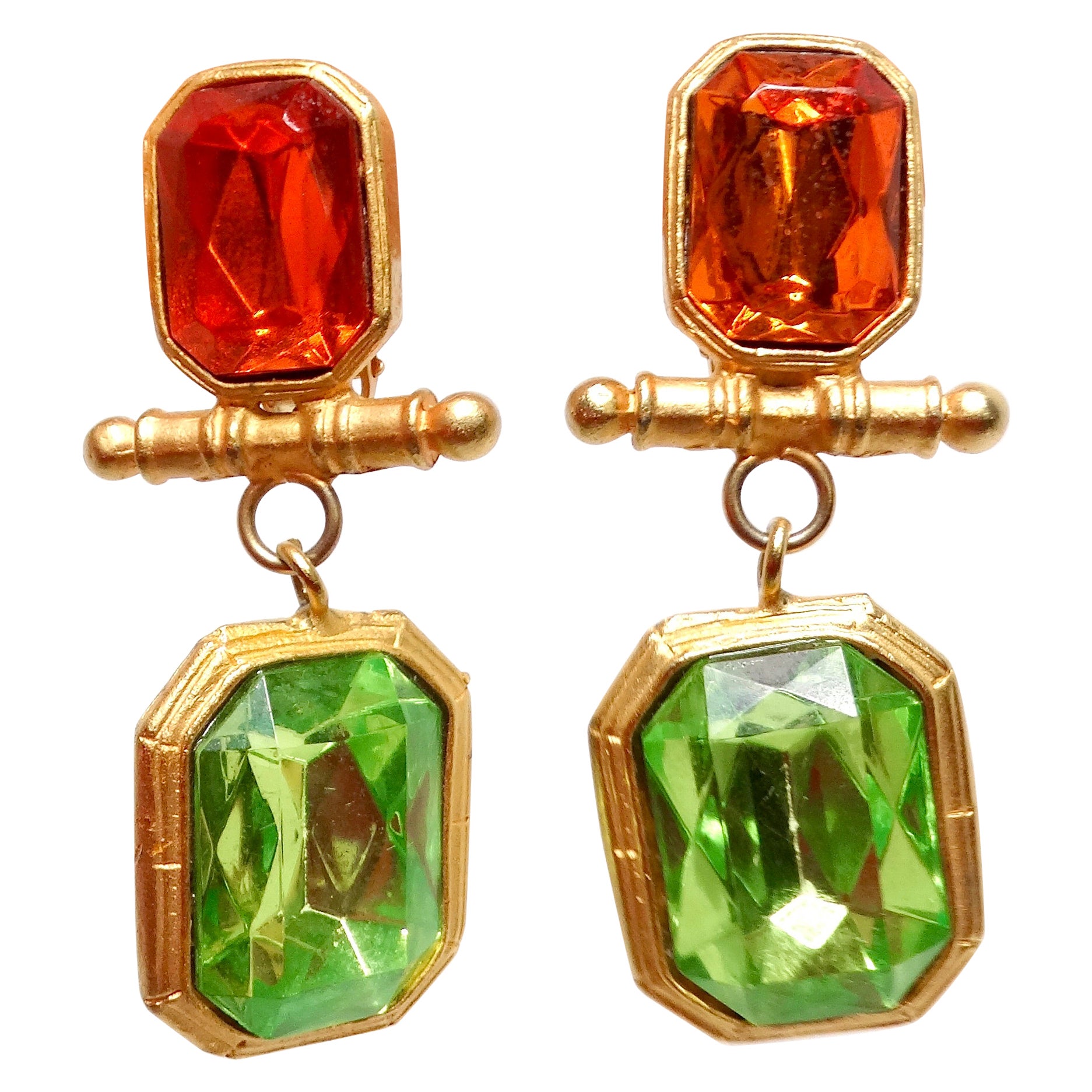 Les Bernard 1980er Chanel inspirierte juwelenfarbene Clip-On-Ohrringe im Angebot