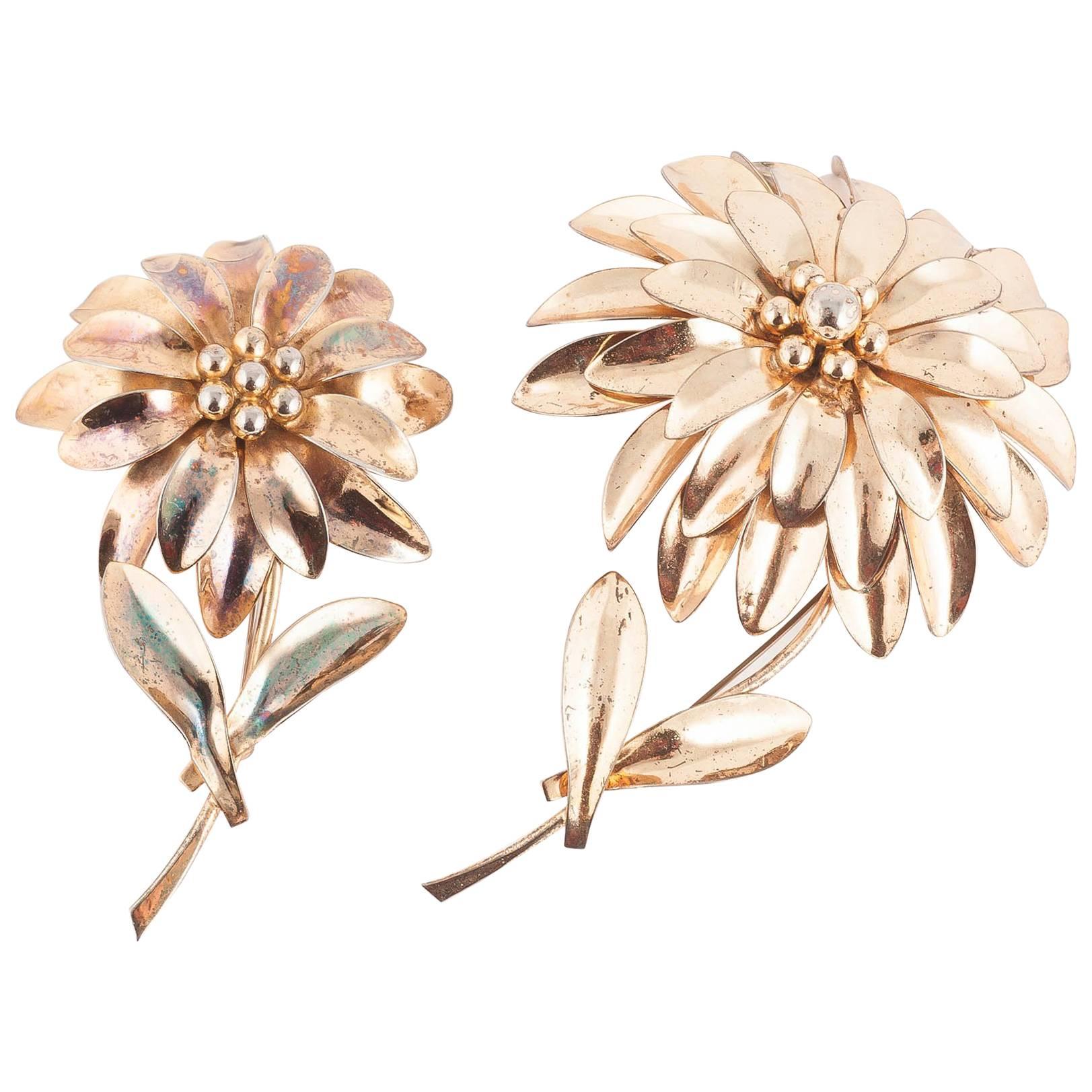A striking pair of gilt metal Austrian 'flower' brooches, 1950s. For Sale