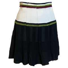 Minifalda Balenciaga en blanco y negro