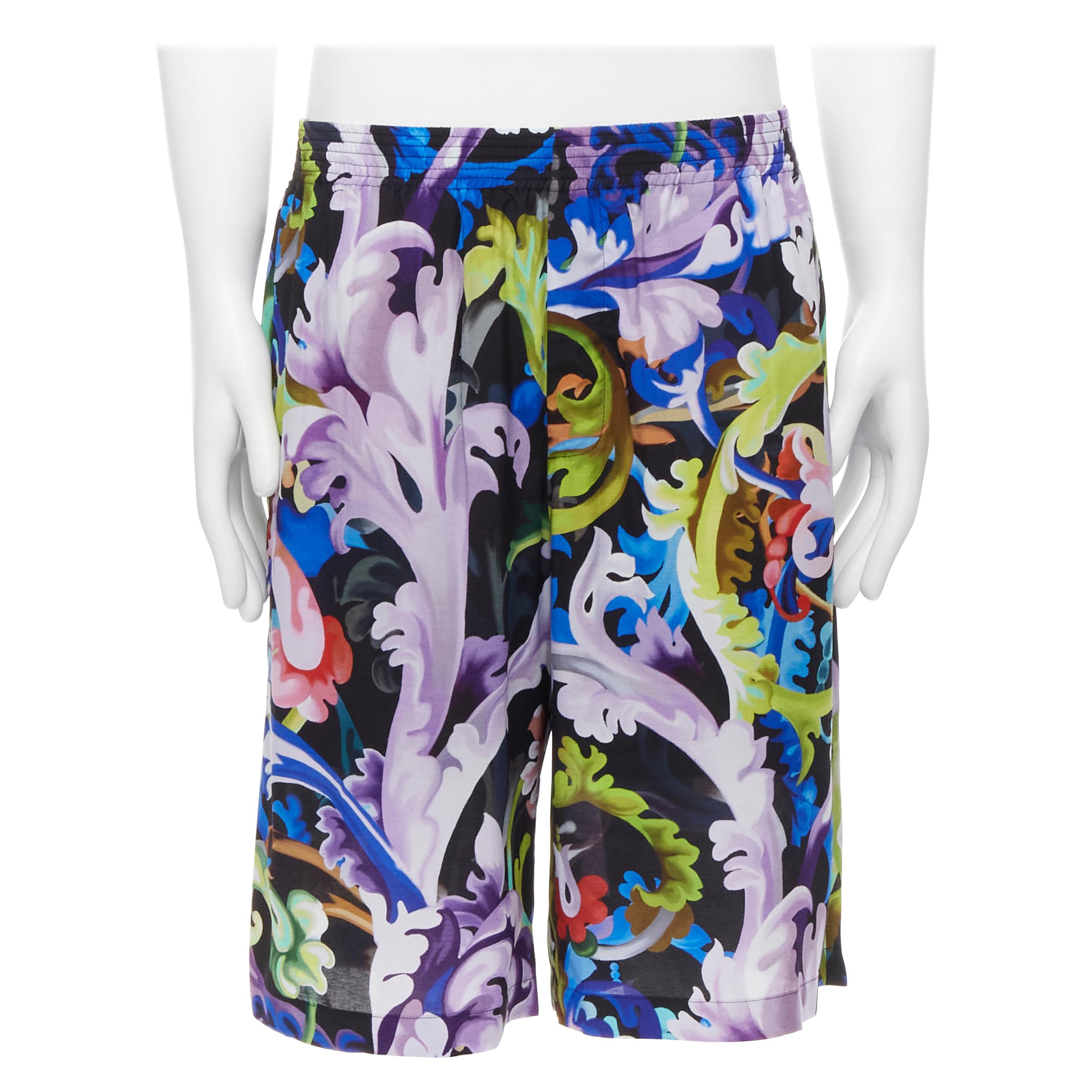 VERSACE 2021 Runway Baroccoflage floral baroque wide shorts IT50 L For Sale