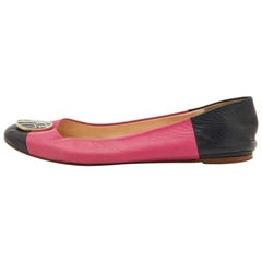 CH Carolina Herrera Rosa/Schwarze Leder-Logo-Ballerinas mit Logo, Größe 39