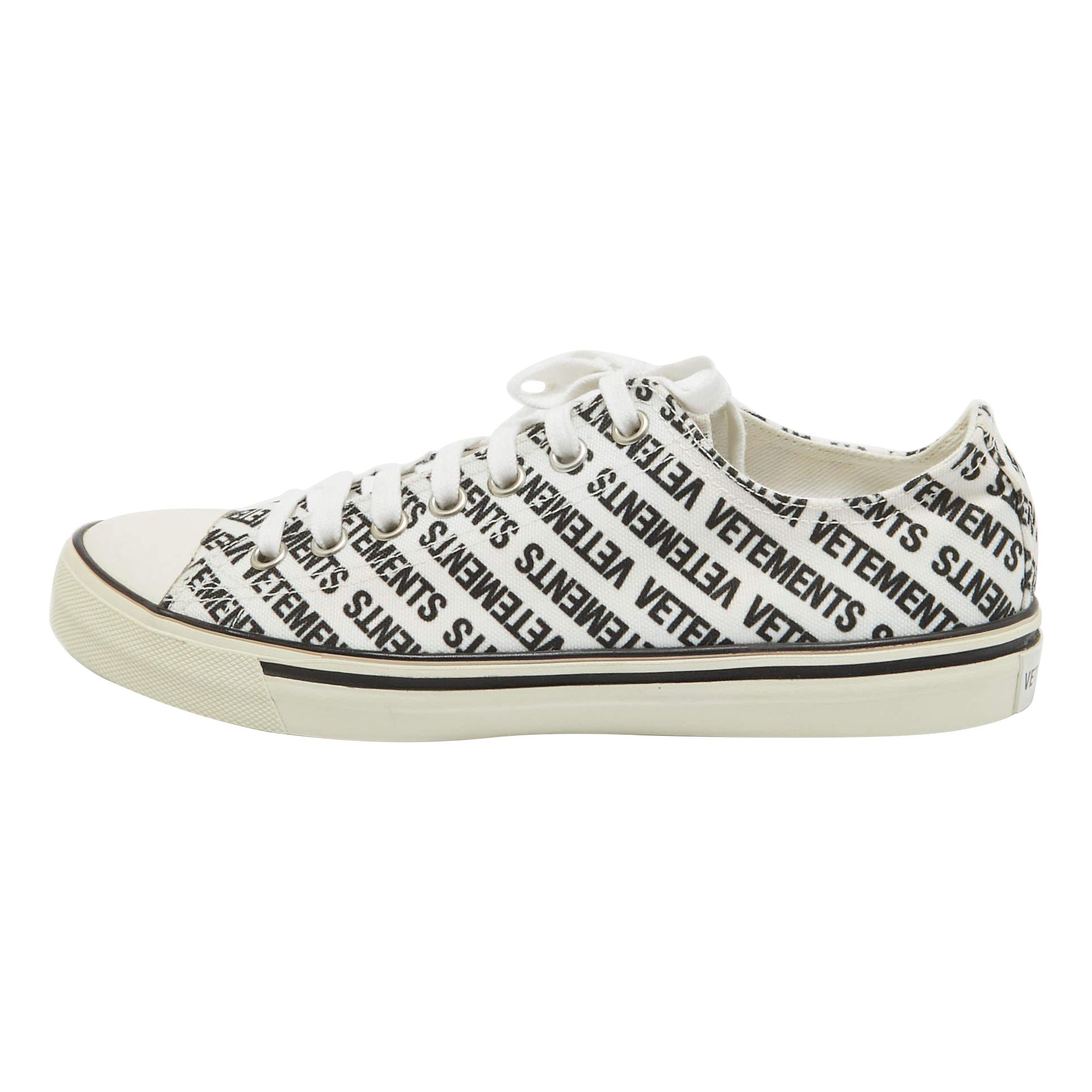 Vetements Black/White Logo Print Canvas Low Top Sneakers Size 41 For Sale