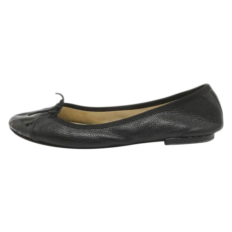 Repetto Bailarinas de cuero negro y charol con puntera de lazo talla 38