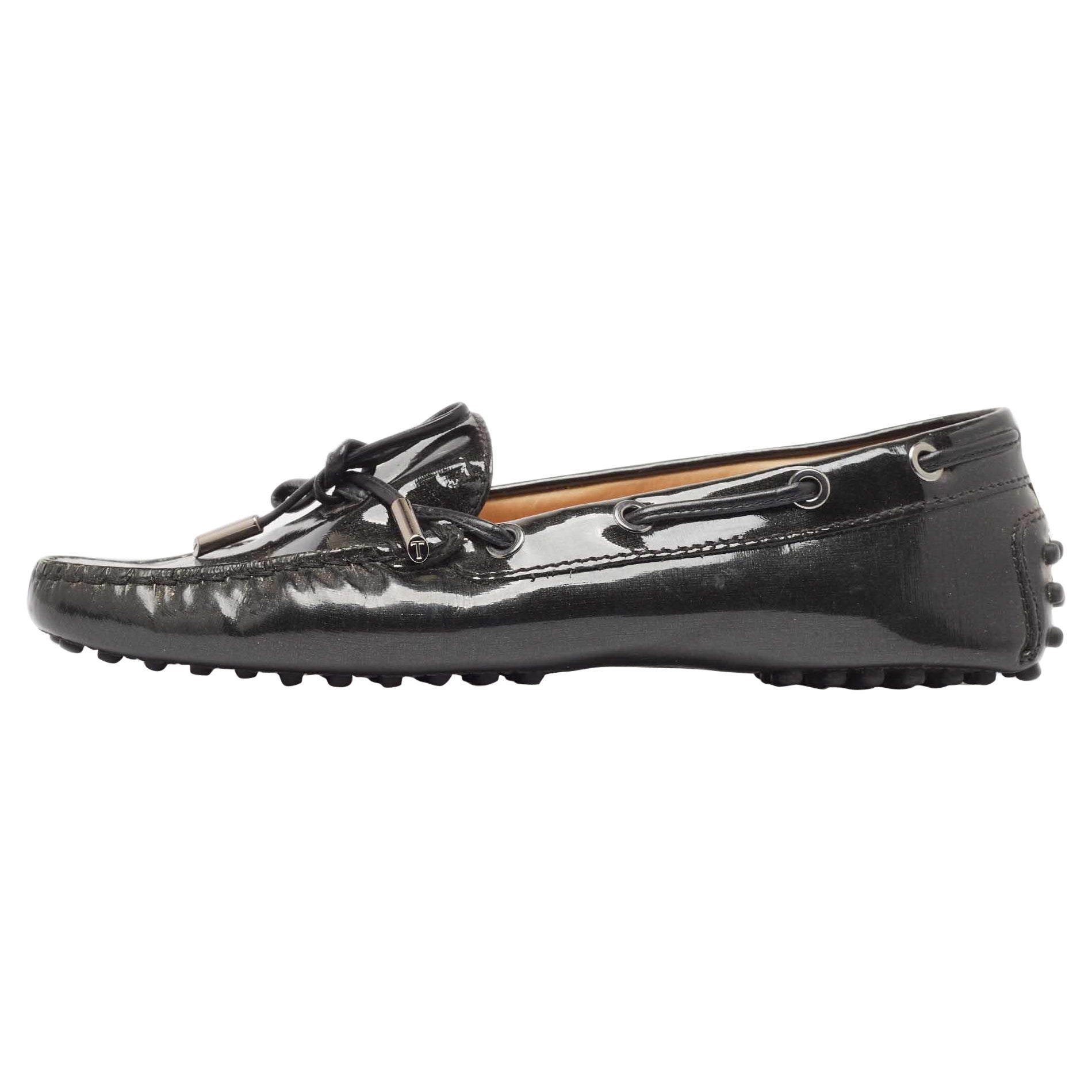 Tod's Black Patent Leather Bow Loafers Size 36.5 For Sale