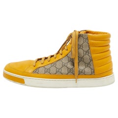 Gucci Beige/Amarillo GG Supreme Zapatillas altas de lona y piel talla 44
