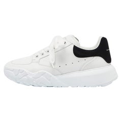 Alexander McQueen White/Black Leather And Suede Oversized Sneakers Size 39