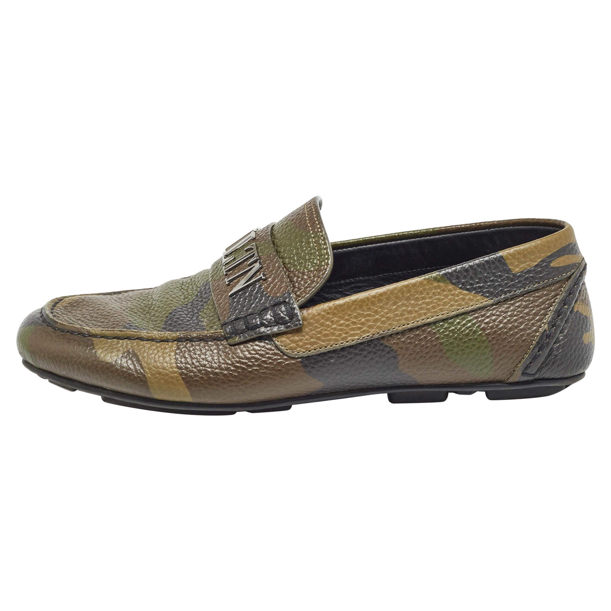 Valentino Tricolor Camouflage Print Leather VLTN Loafers Size 41 For Sale
