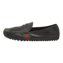 Penny Loafers en cuir noir de Gucci Taille 42.5