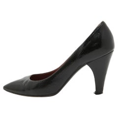 Marc by Marc Jacobs Black Patent Leather Pumps Size 38