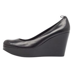 Marc by Marc Jacobs Black Leather Wedge Platform Pumps Size 37