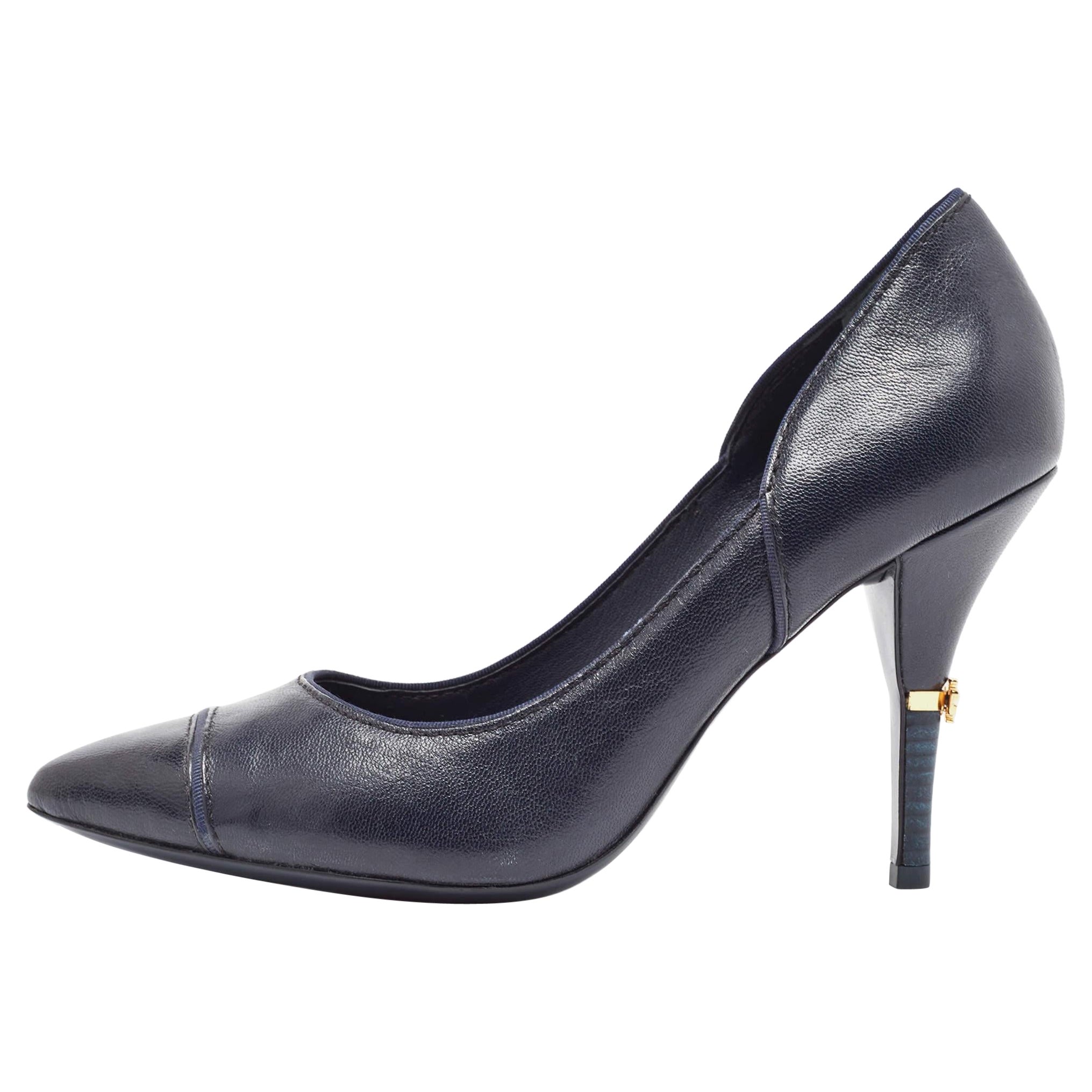 Tory Burch Navy Blue Pointed Toe Pumps Size 40.5 For Sale