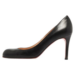 Christian Louboutin Black Leather Simple Pumps Size 37