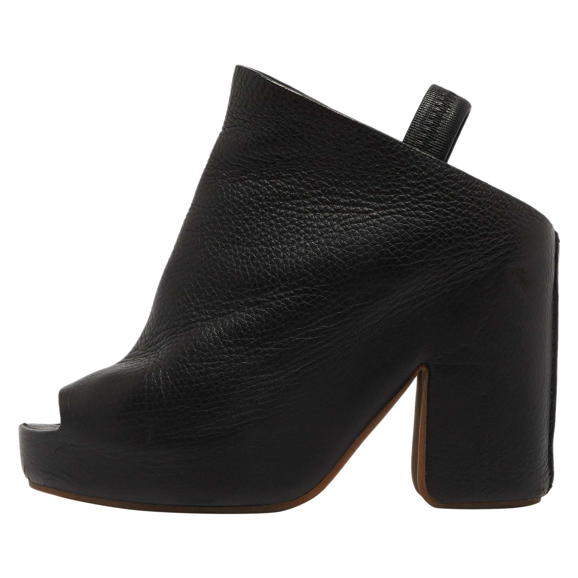 Balenciaga Sandali con plateau in pelle nera Taglia 39