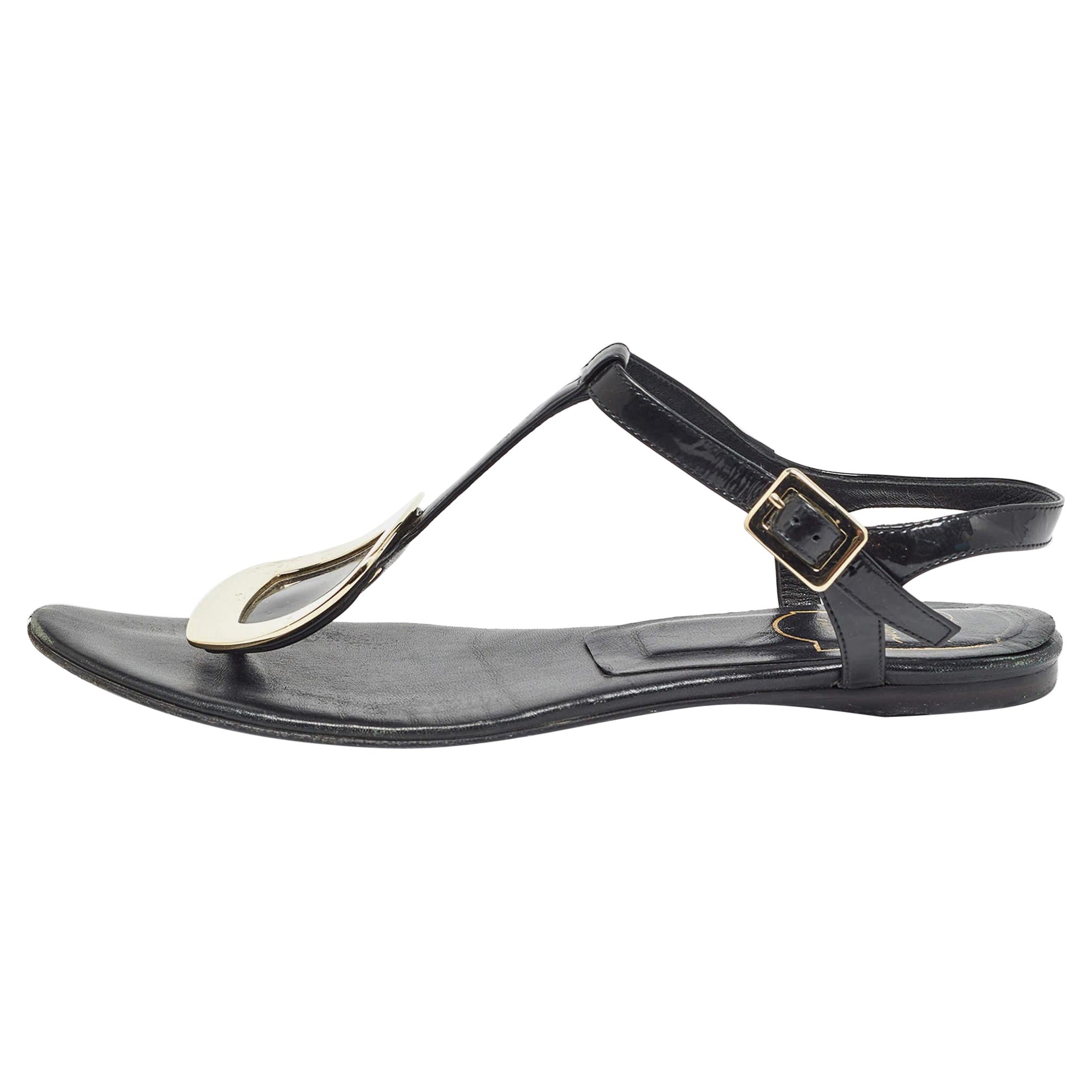 Roger Vivier Black Leather Slingback Flat Sandals Size 37 For Sale