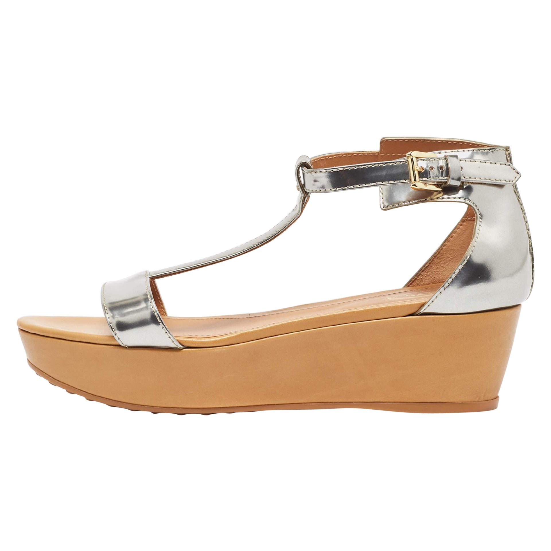 Tod's Sliver Leather Wedge Ankle Strap Sandals Size 39 For Sale