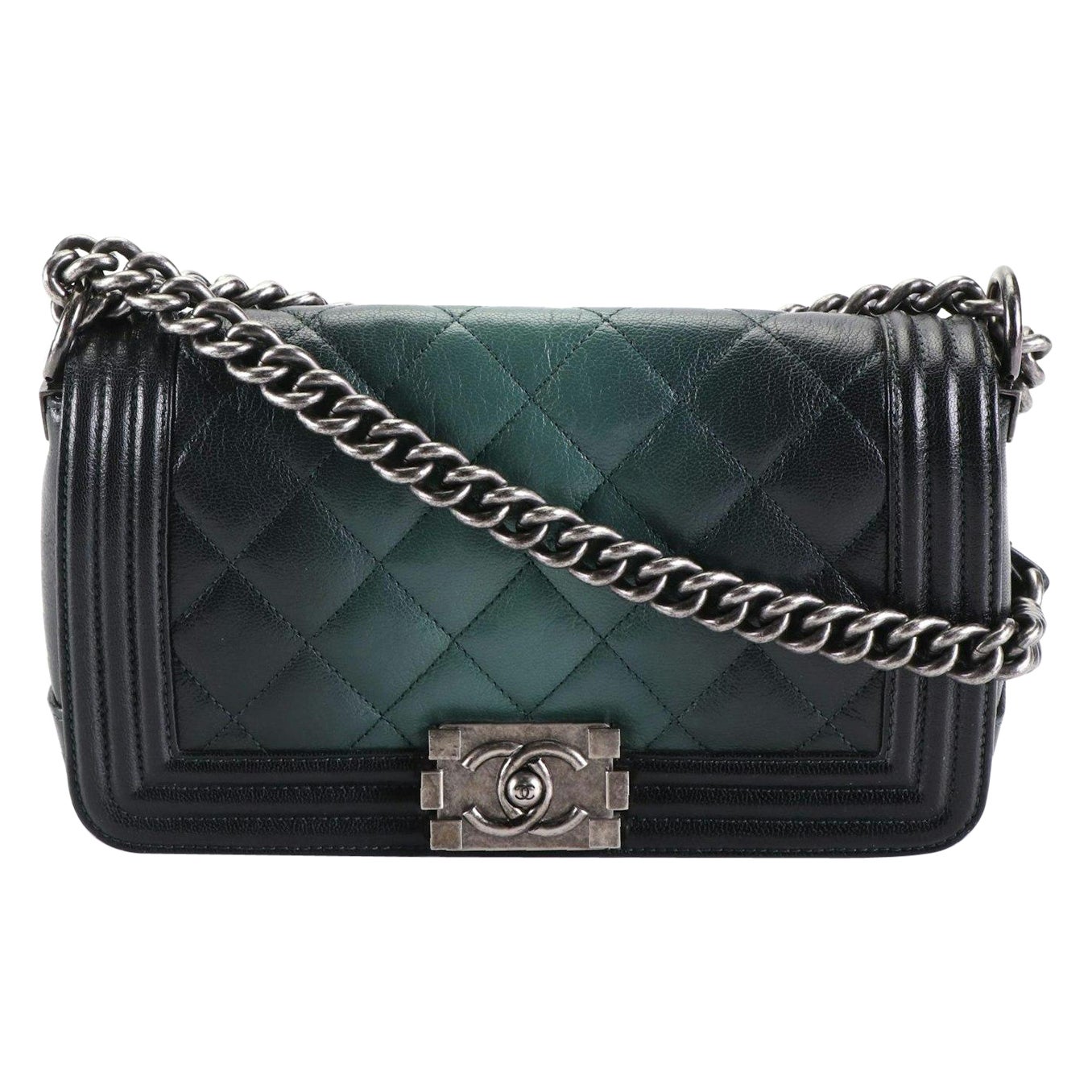 Stunning CHANEL Quilted Leather Medium Chain Boy Bag Purse