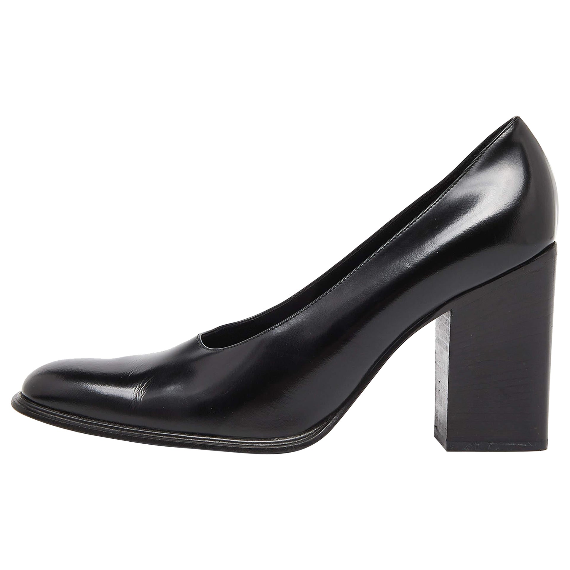 Bombas de tacón bloque de cuero negro Gucci talla 39.5 en venta
