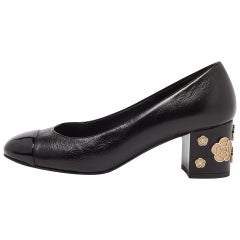 Chanel Noir Brevet & Cuir CC Cap Toe Camellia Applique Heel Pumps Size 37.5
