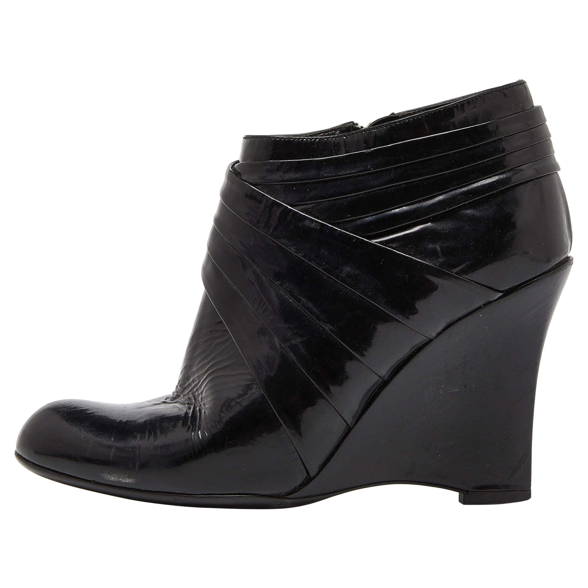 Valentino - Bottines à semelle compensée en cuir verni noir - Taille 37