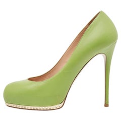 Valentino Green Leather Spike Platform Round Toe Pumps Taglia 37