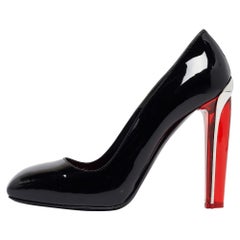 Alexander McQueen Schwarze quadratische Pumps aus Lackleder mit quadratischer Zehe Größe 40
