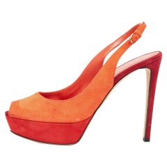 Sergio Rossi Bombas de ante naranja con puntera de punta y plataforma Slingback talla 38