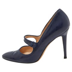 Manolo Blahnik Navy Blue Patent Leather Mary Jane Pumps Size 38