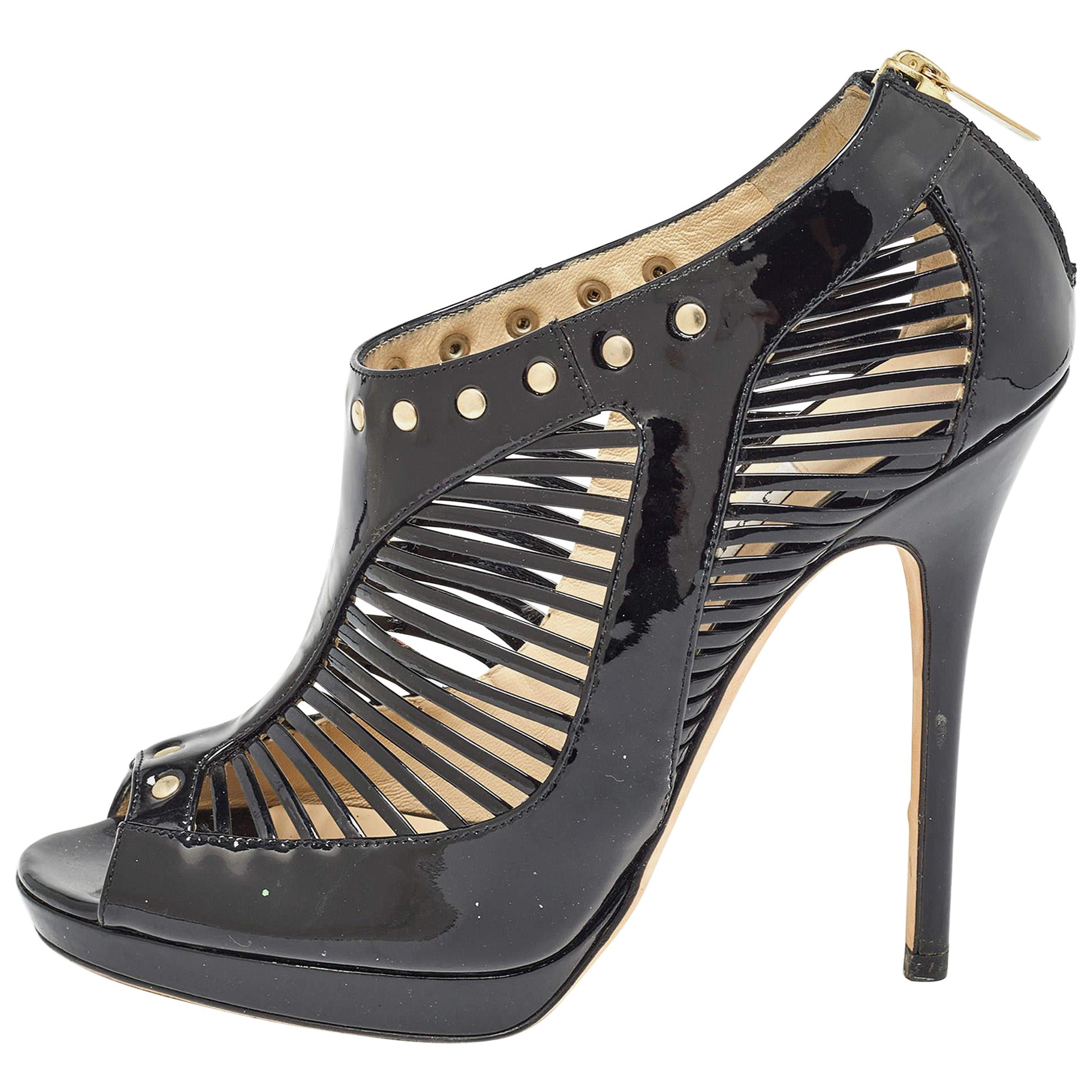 Jimmy Choo - Pompe a punta aperta in vernice nera con gabbia - misura 38,5 in vendita