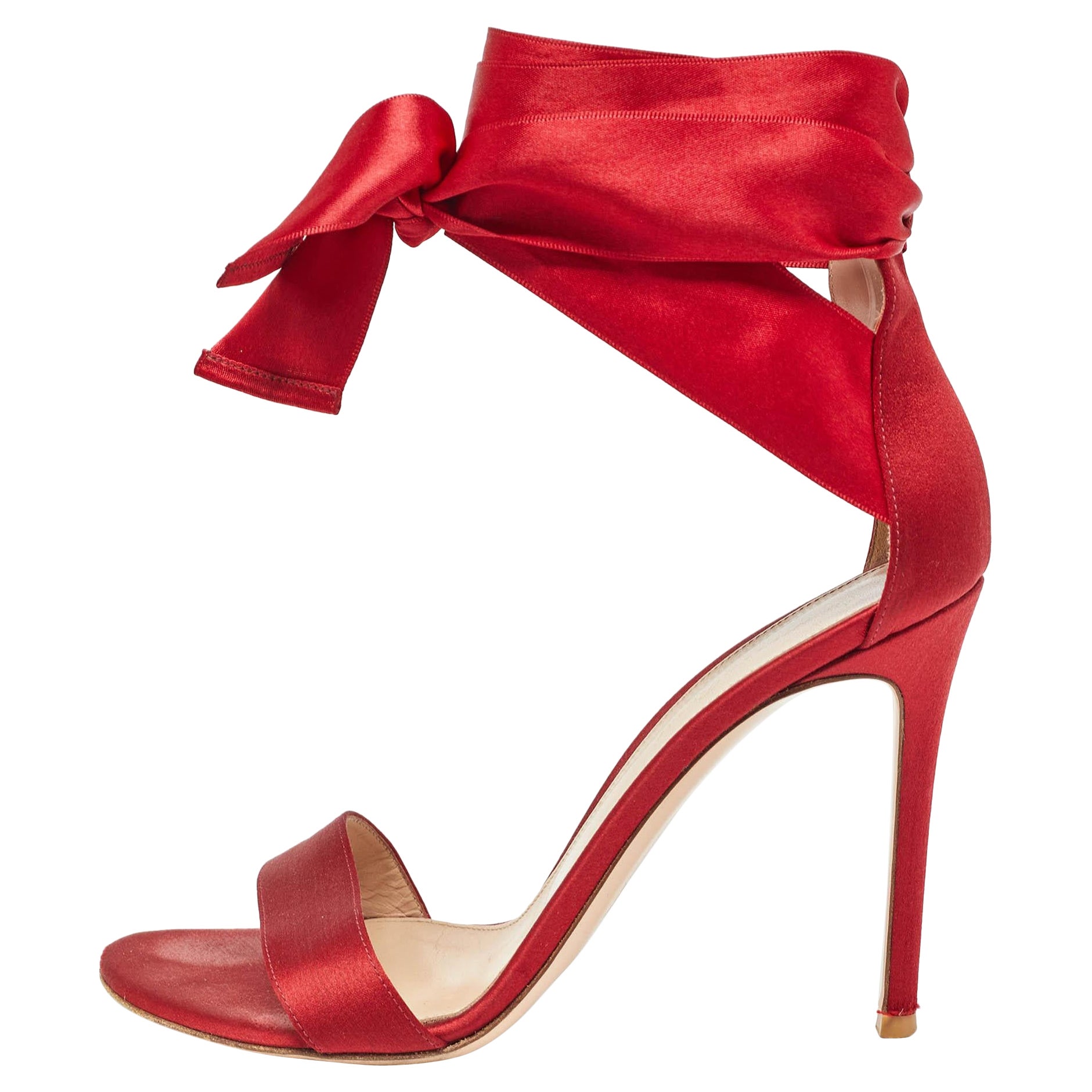 Gianvito Rossi Red Satin Lace Up Gala Open Toe Sandals Size 39.5 For Sale