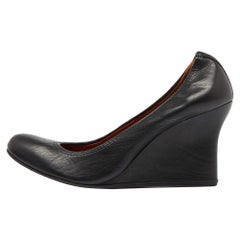 Lanvin Black Leather Wedge Pumps Size 38.5