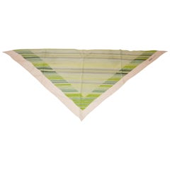 Geoffrey Beene - Écharpe en soie à bordure beige avec triangle à rayures vertes multicolores