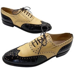 Chanel Printemps 1996 Taille 38.5 Tan + Black Spectator Vintage Lace-Up Oxfords Shoes