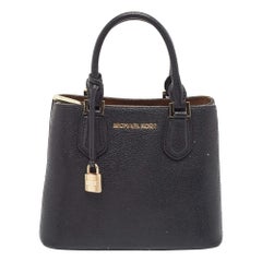 Michael Kors Schwarze Adele Tote aus Leder
