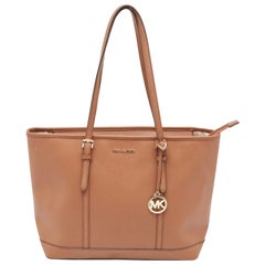 Michael Kors Brown Saffiano Leder Jet Set Reisetasche