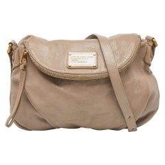 Marc by Marc Jacobs Bolso Crossbody Classic Q Natasha de piel gris