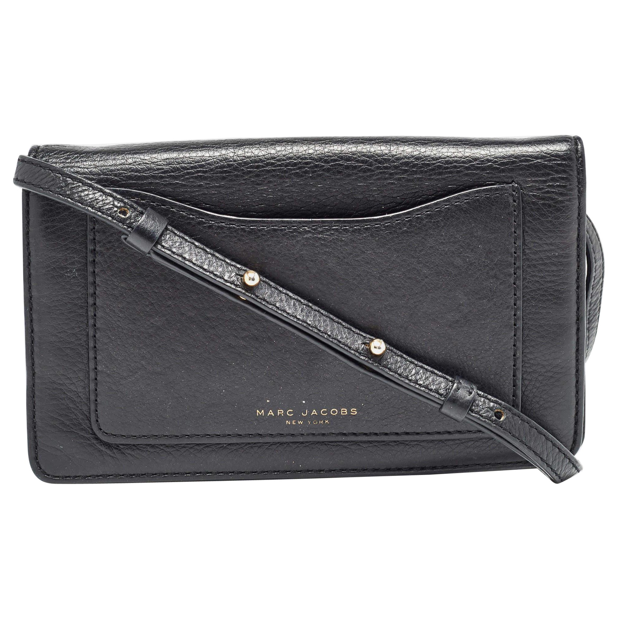 Marc Jacobs Black Leather Recruit Wallet on Strap For Sale