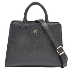 Aigner Schwarze Cybill-Tasche aus Leder