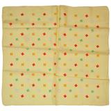 Sciarpa di seta giallo polvere con accenti multicolori
